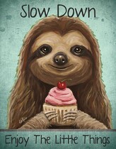 Plechová cedule Sloth - Slow Down, 31.5 × 40 cm