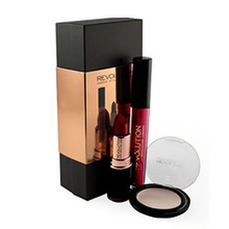 Makeup Revolution Matte Red Collection Set - Sada dekorativní kosmetiky pro ženy