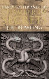 Harry Potter and the Chamber of Secrets, adult edition. Harry Potter und die Kammer des Schreckens, englische Ausgabe