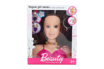 Česací hlava bruneta