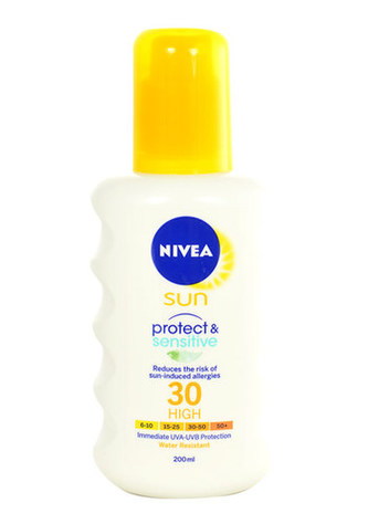 Nivea Sun Protect & Sensitive Spray SPF30 200ml