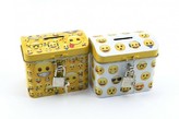 Pokladnička smajlík truhla se zámkem plech 9x8cm asst 3 druhy
