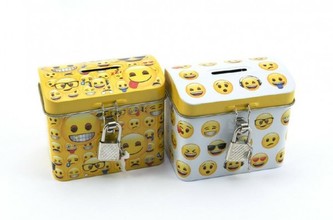 Pokladnička smajlík truhla se zámkem plech 9x8cm asst 3 druhy
