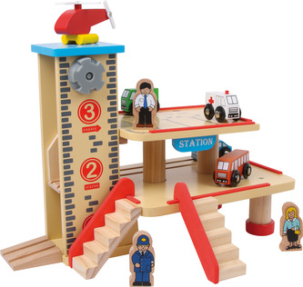 Small Foot Velká stanice s parkovištěm