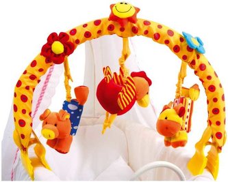 Small Foot  Závěsný kolotoč létající zvířátka