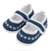 Kojenecké capáčky New Baby Jeans bílé 0-3 m - velikost 0-3 m