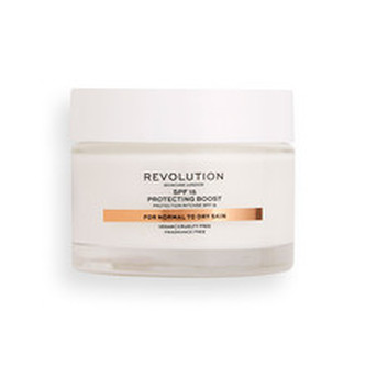 Revolution Skincare Denní krém pro normální až suchou pleť SPF 15 (Moisture Cream SPF15 Normal to Dry Skin) 50 ml woman