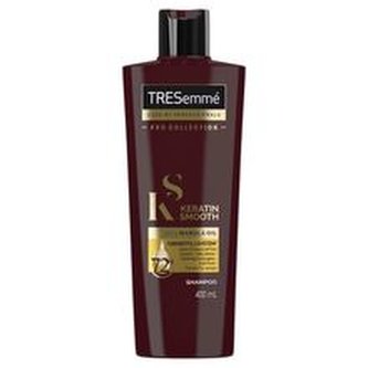 TRESemmé Šampon s keratinem pro hladké vlasy bez krepatění Keratin (Smooth Shampoo) Objem 100 ml woman