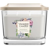 Yankee Candle Aromatická svíčka malá hranatá Passionflower 96 g woman