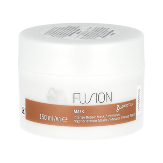 Wella Professionals Intenzivně regenerační maska na poškozené vlasy Fusion (Intense Repair Mask) Intenzivně regenerační maska na poškozené vlasy Fusion (Intense Repair Mask) - Objem 150 ml woman