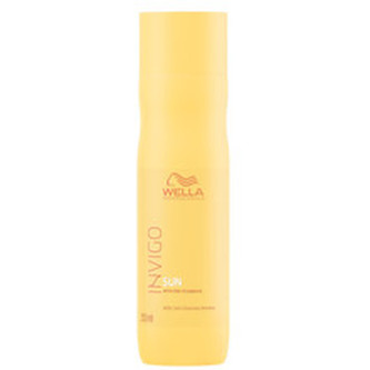 Wella Professionals Čisticí šampon na vlasy namáhané sluncem Invigo (After Sun Cleansing Shampoo) Objem 50 ml woman