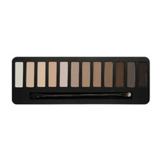 W7 Cosmetics Paletka matných očních stínů Mighty Mattes (Matte Eye Colour Palette) 15,6 g woman