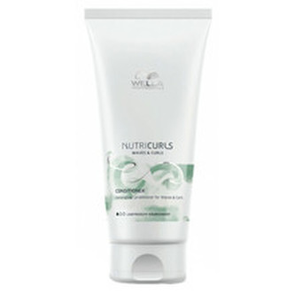 Wella Professionals Vyživující kondicionér pro vlnité a kudrnaté vlasy Nutricurls (Waves & Curls Conditioner) Objem 200 ml woman