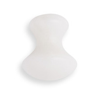 Revolution Skincare Masážní jadeit na pleť White Jade Gua Sha woman