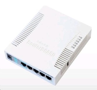 MikroTik RouterBOARD RB951G-2HnD, 600MHz CPU, 128MB RAM, 5x LAN, integr. 2.4GHz Wi-Fi, vč. L4 licence MikroTik RouterBOARD RB951G-2HnD, 600MHz CPU, 128MB RAM, 5x LAN, integr. 2.4GHz Wi-Fi, vč. L4 licence