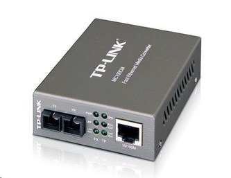 TP-Link MC100CM [Média konvertor sítě Fast Ethernet, pro MM vlákna, 1310nm, konektor SC s broušení UPC, dosah do 2,5km]