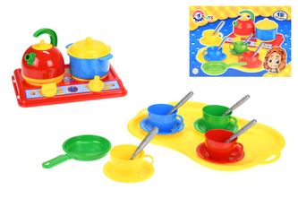 Kuchyňský sporák s nádobím a podnosem v krabičce