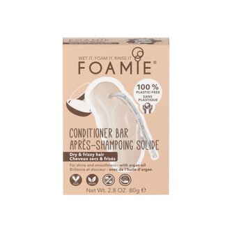 Foamie Tuhý kondicionér pro suché a kudrnaté vlasy Kiss Me Argan (Conditioner Bar) 80 g woman