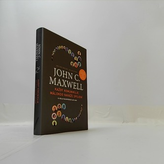 Každý komunikuje, málokdo naváže spojení