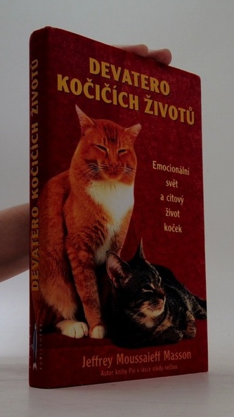 Devatero kočičích životů