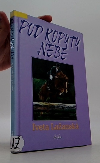 Pod kopyty nebe
