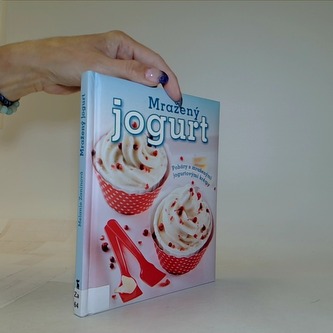 Mražený jogurt - Poháry s mraženými jogurtovými krémy