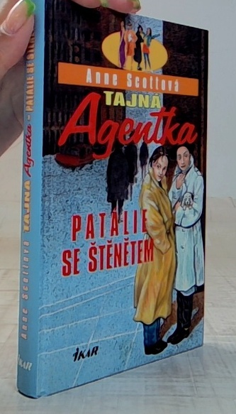Tajná agentka 3 - Patálie se štěnětem