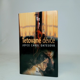 Tetované děvče