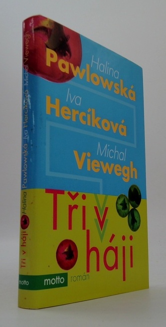 Tři v háji