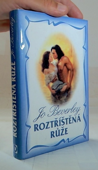 Roztříštěná růže