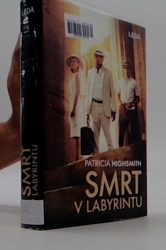 Smrt v labyrintu
