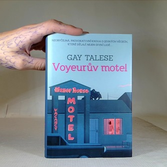 Voyeurův motel