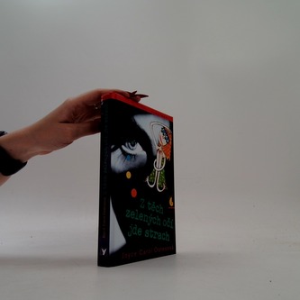 Z těch zelených očí jde strach