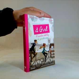 It Girl. Průvodce rebelky od jara do zimy