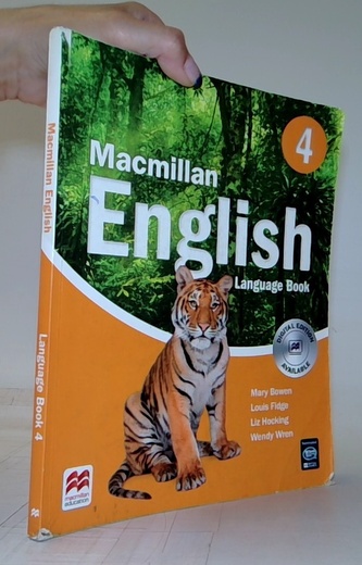 Macmillan English 4: Language Book
