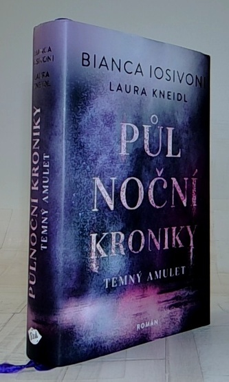 Půlnoční kroniky 3 - Temný amulet
