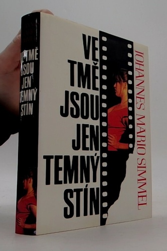 Ve tmě jsou jen temný stín