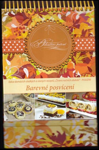 Helenčino pečení : Barevné posvícení (Helena Vybíralová, 2019)