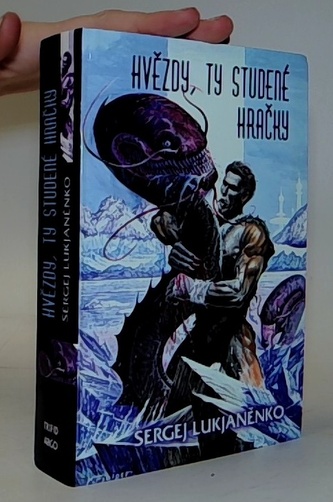 Hvězdy, ty studené hračky