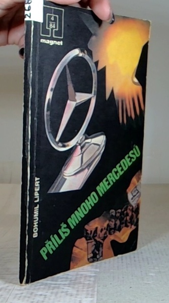 Příliš mnoho mercedesů