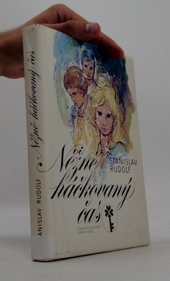 Něžně háčkovaný čas