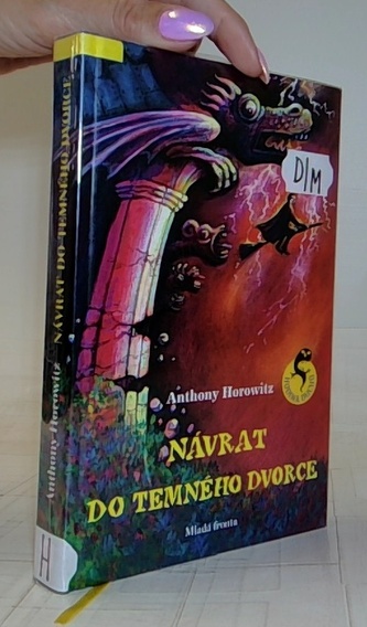 Návrat do Temného dvorce