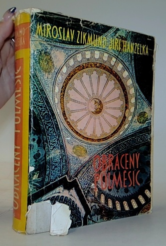 Obrácený půlměsíc