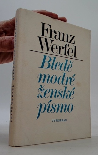 Bledě modré ženské písmo