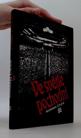Ve světle pochodní