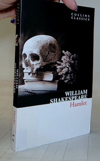 Hamlet, English edition