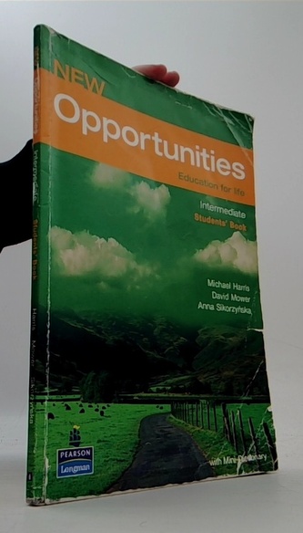 New Opportunities: Intermediate Students' Book