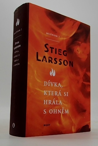 Dívka, která si hrála s ohněm