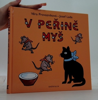 V peřině myš
