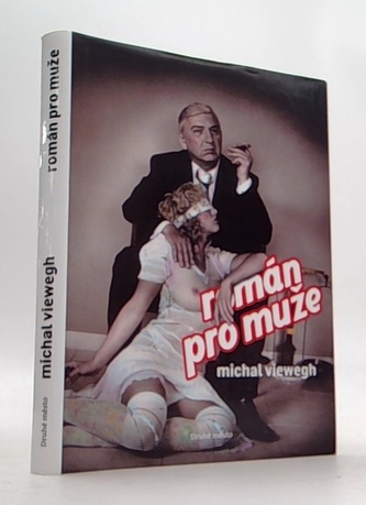 Román pro muže s filmovou obálkou